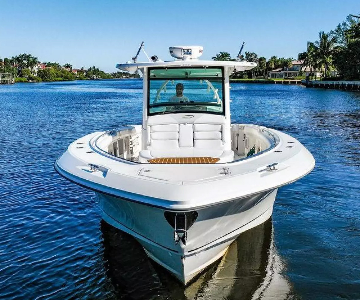 37 ft Boston Whaler
