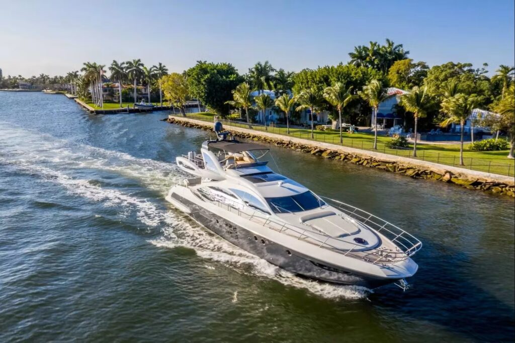 72ft Azimut LUX