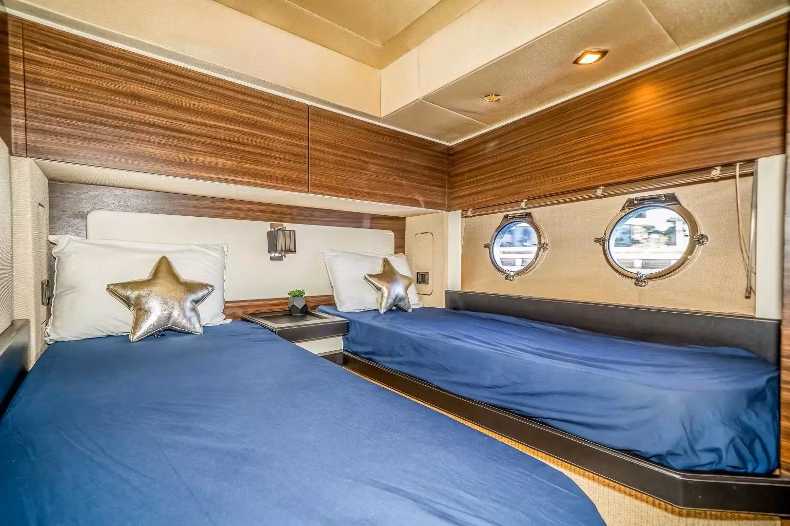 72ft Azimut LUX