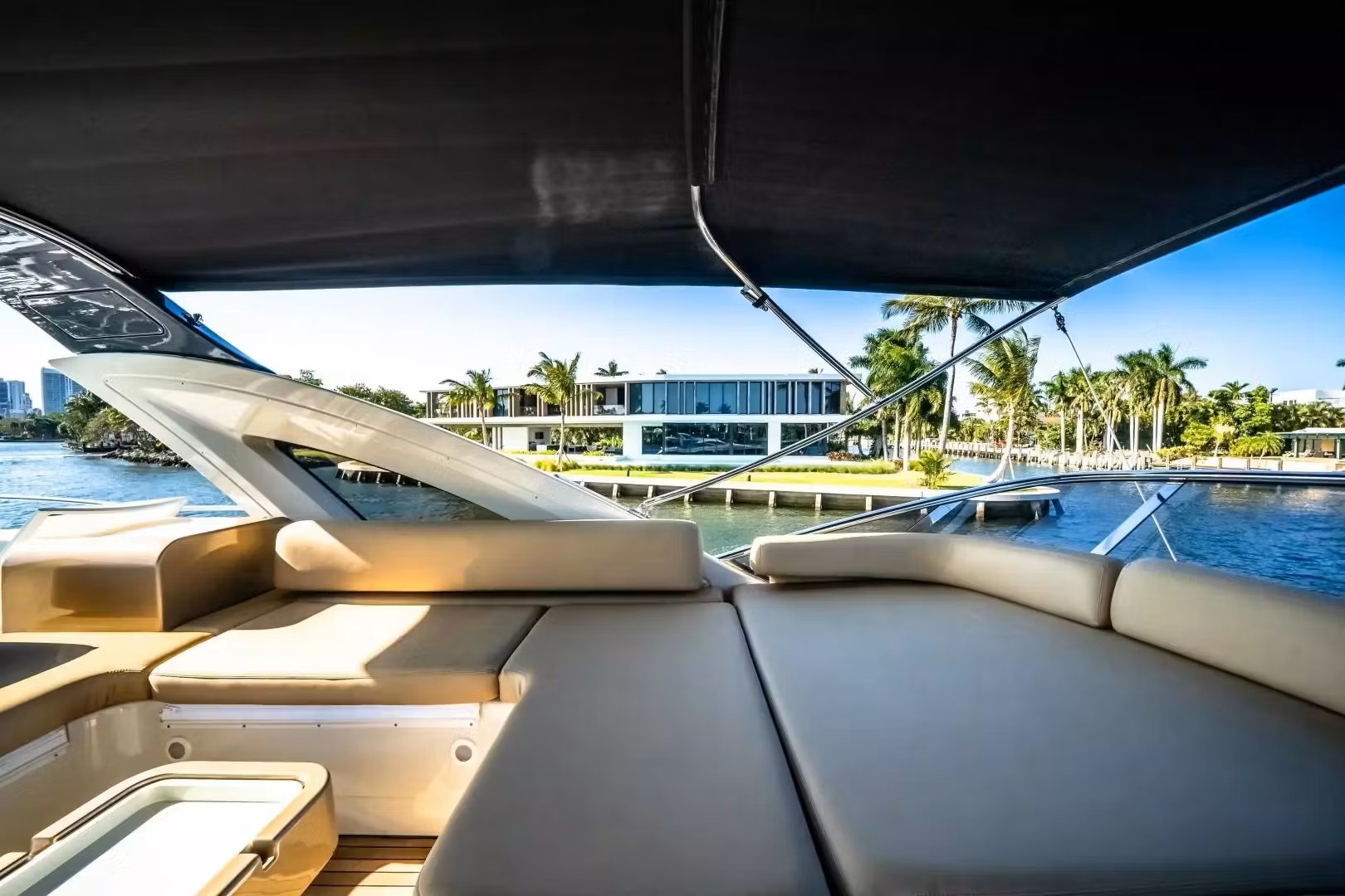72ft Azimut LUX