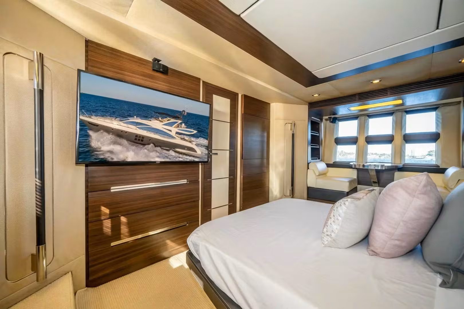 72ft Azimut LUX