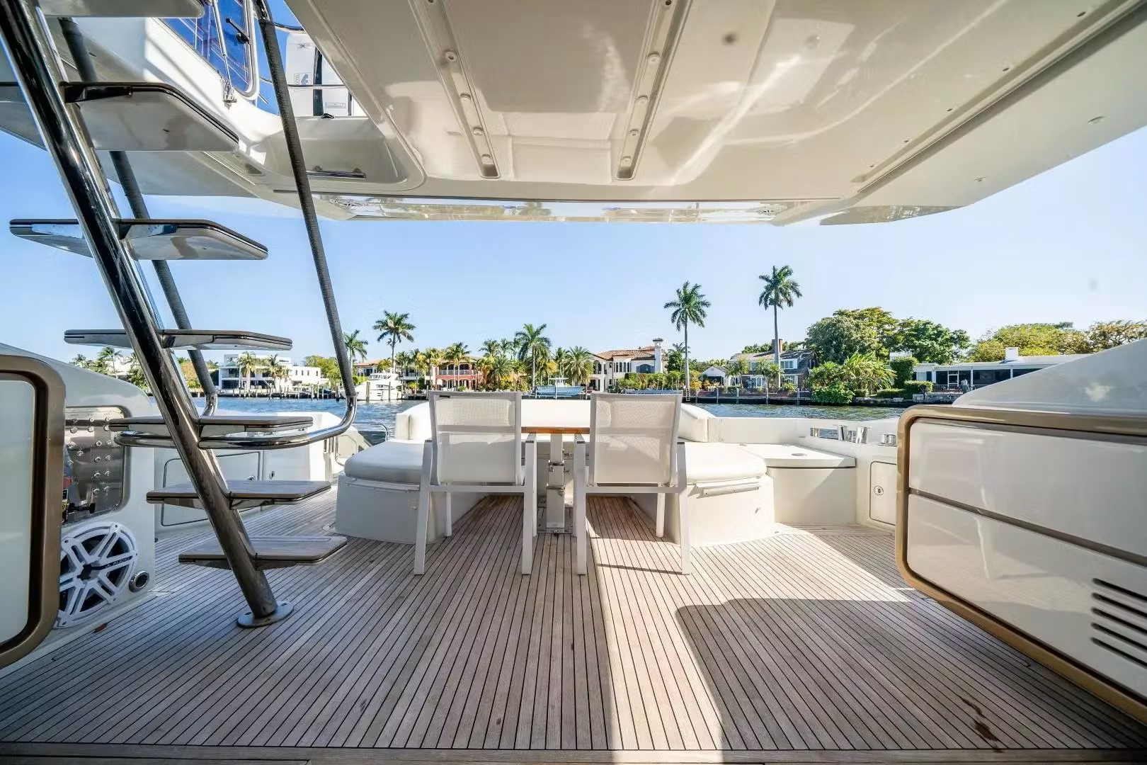 72ft Azimut LUX