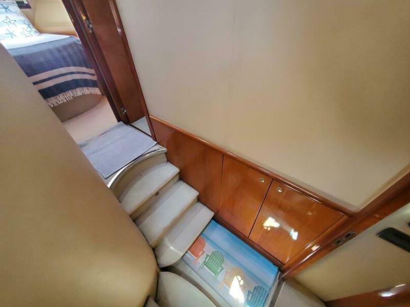 57ft Azimut Lux Flybridge