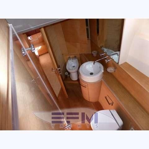 2009 Aicon 72 75ft