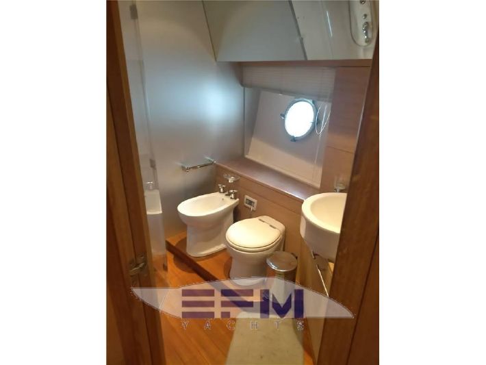 2009 Aicon 72 75ft