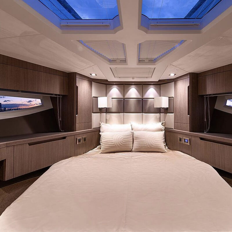 55 ft Galeon