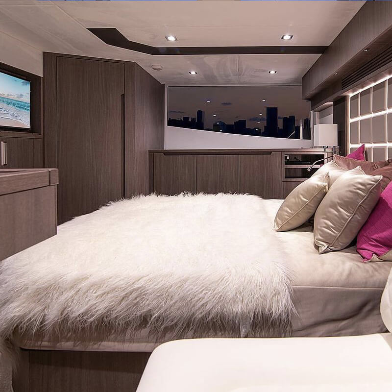 55 ft Galeon