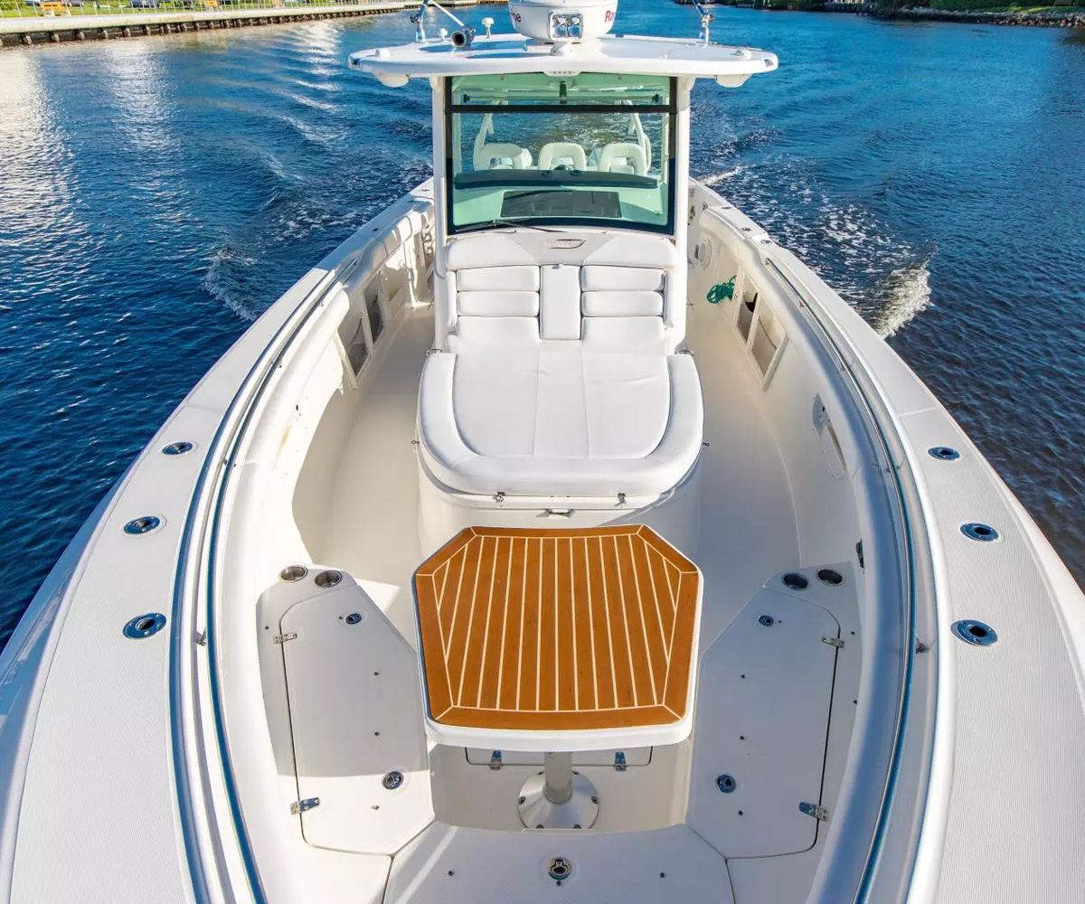 37 ft Boston Whaler