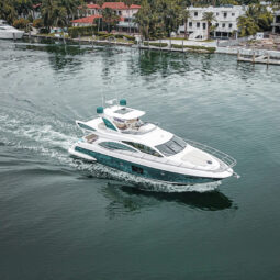 60 ft Azimut