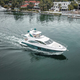 60 ft Azimut