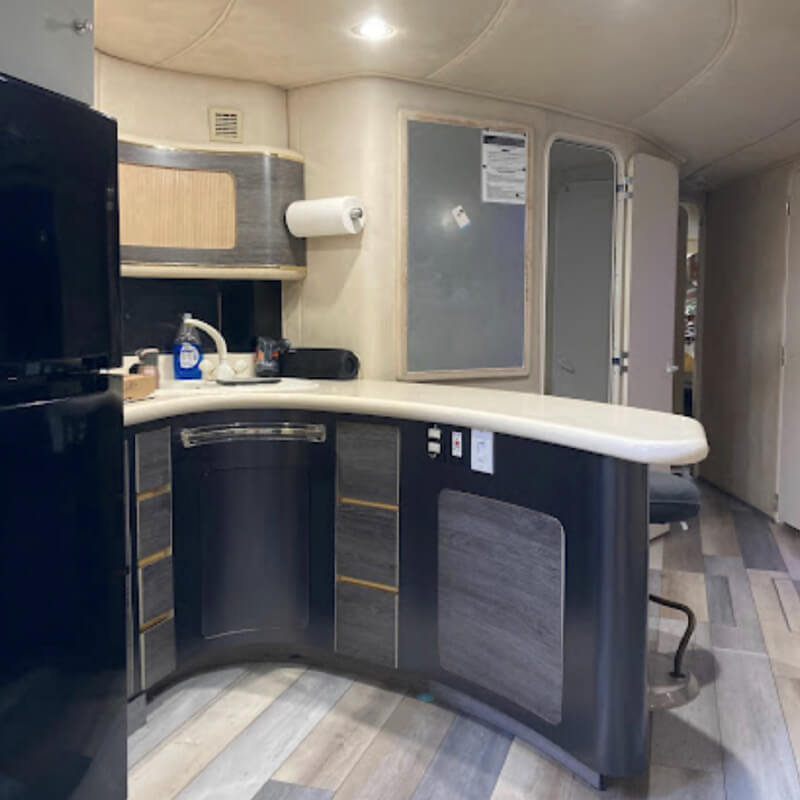 70 ft Searay