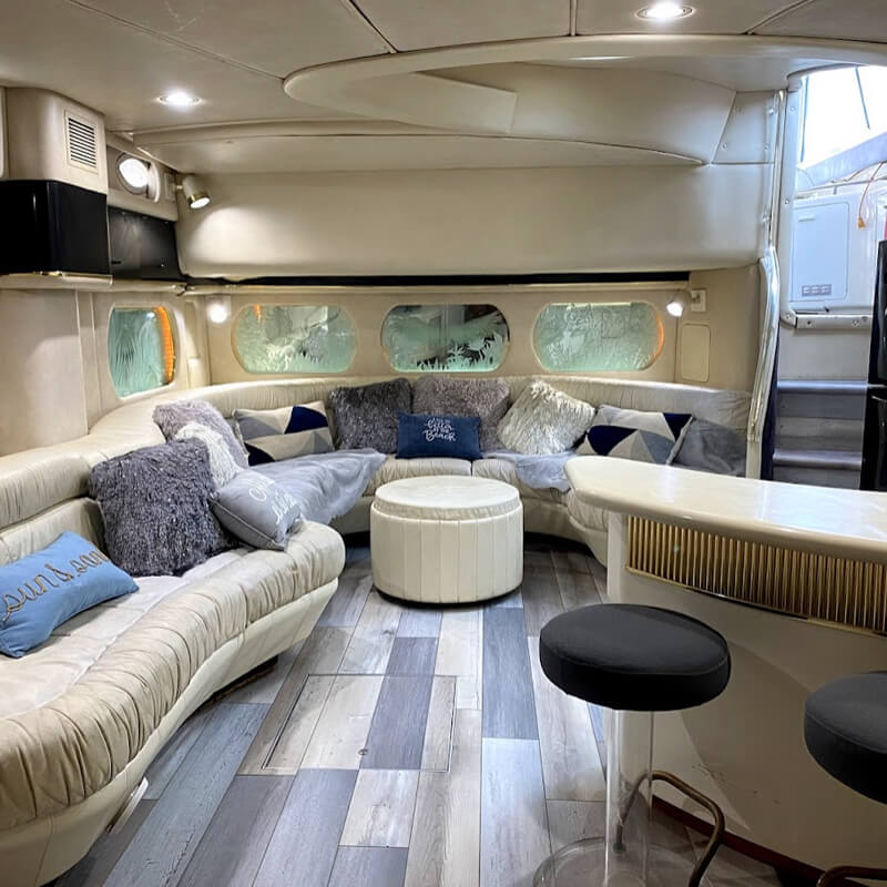 70 ft Searay