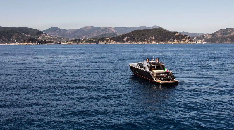 2004 Pershing 76 76ft