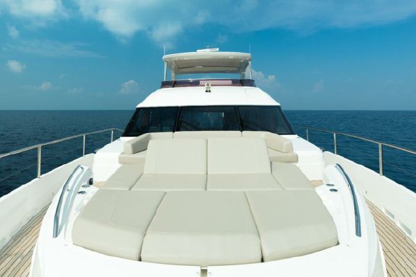 2020 PRINCESS Y75 75 ft