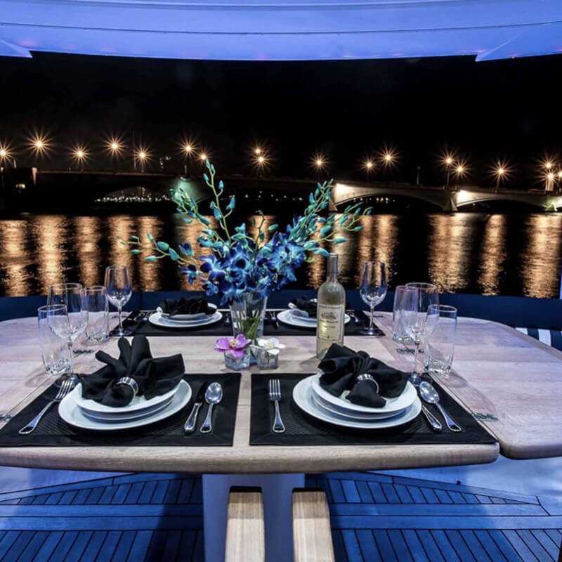 84 ft Sunseeker