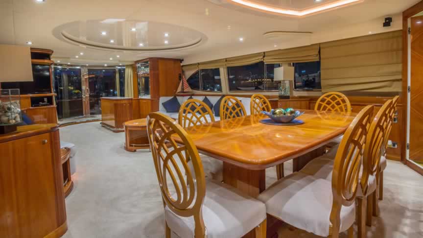 100 ft Azimut