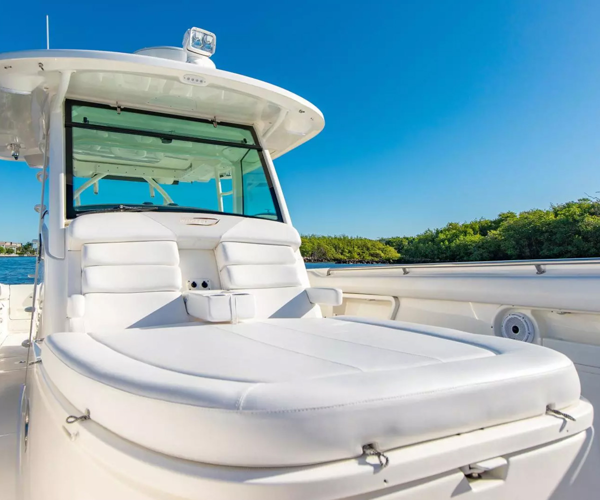 37 ft Boston Whaler
