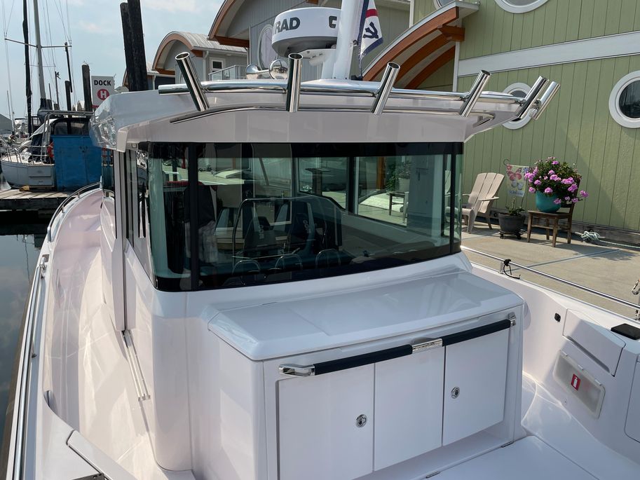 2021 Axopar 37 Wetbar 37ft