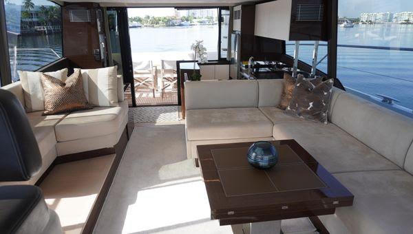 60 FT Prestige Flybridge