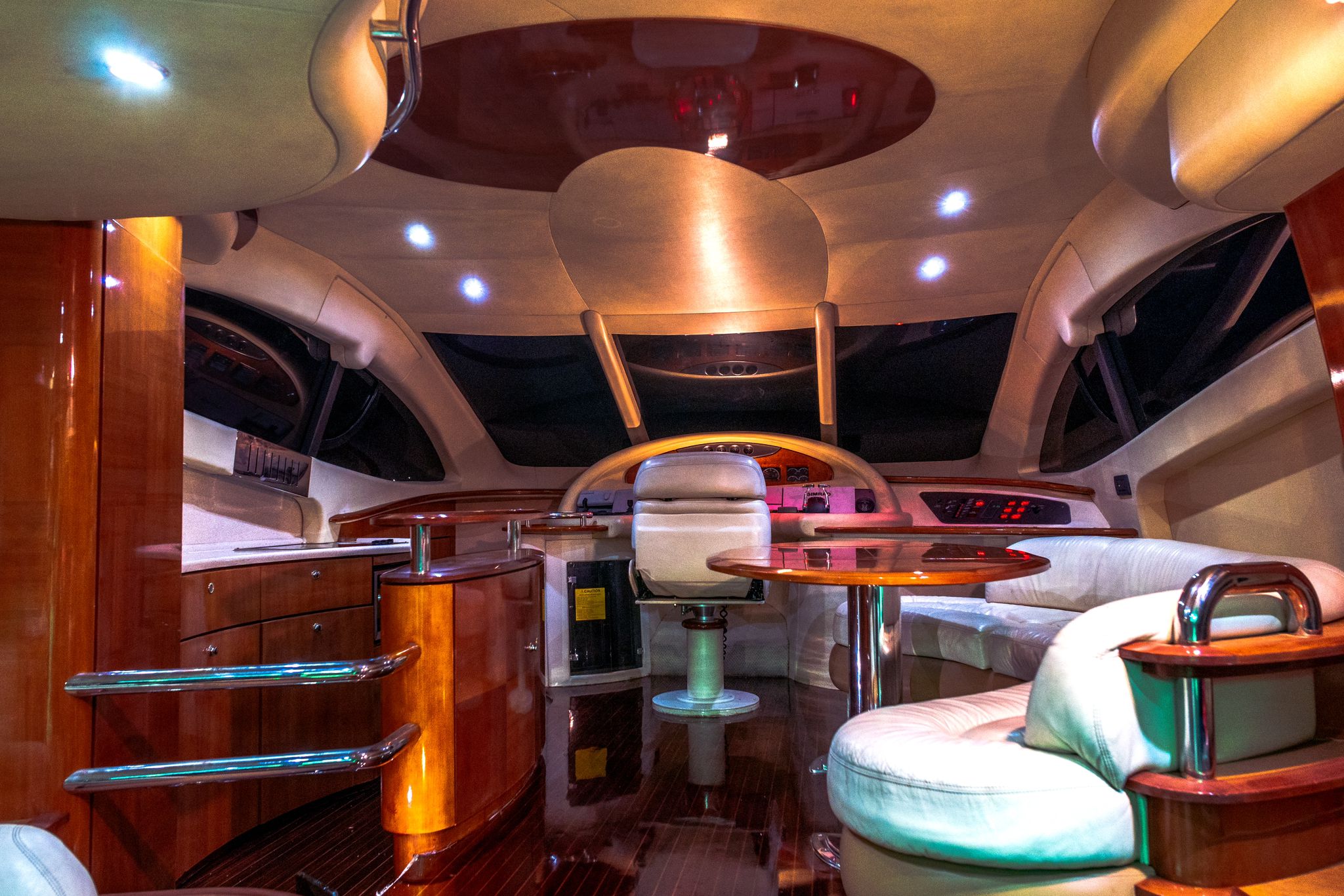 57ft Azimut Lux Flybridge