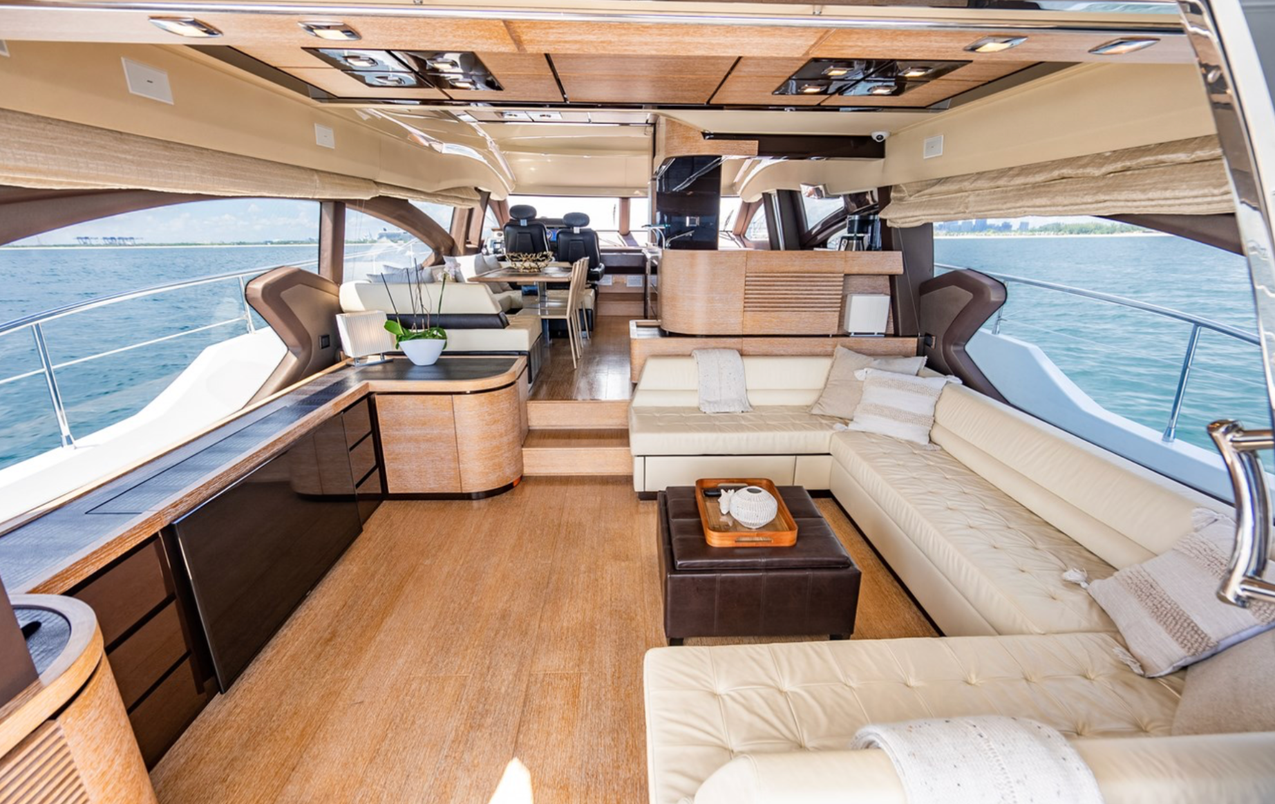 Azimut 70 Flybridge