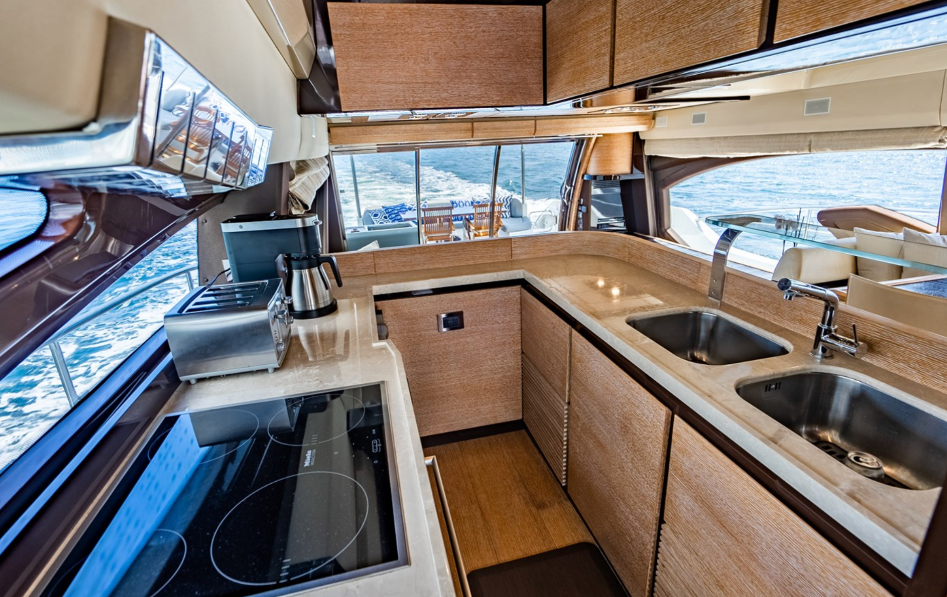 Azimut 70 Flybridge