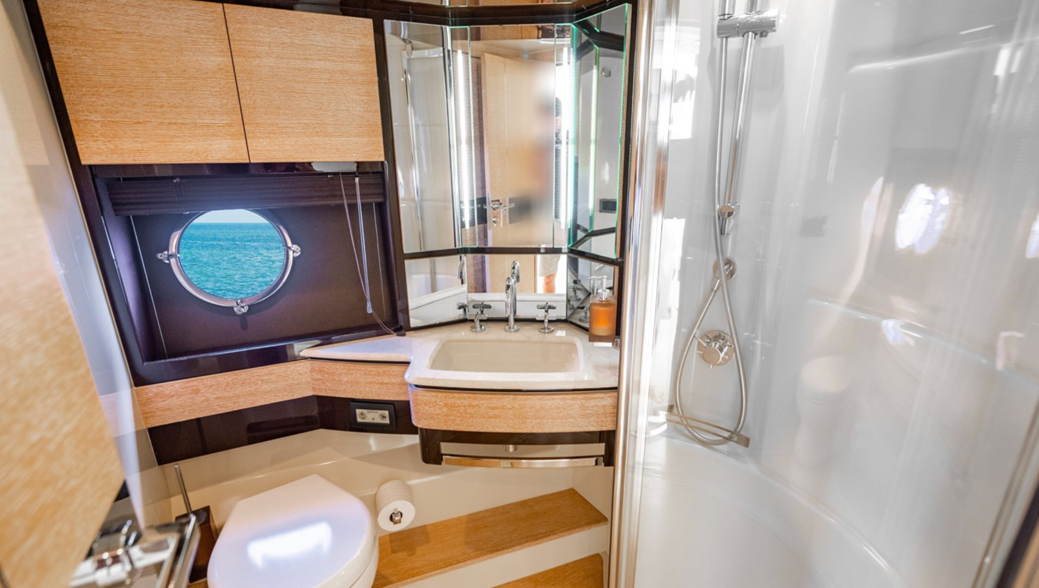 Azimut 70 Flybridge