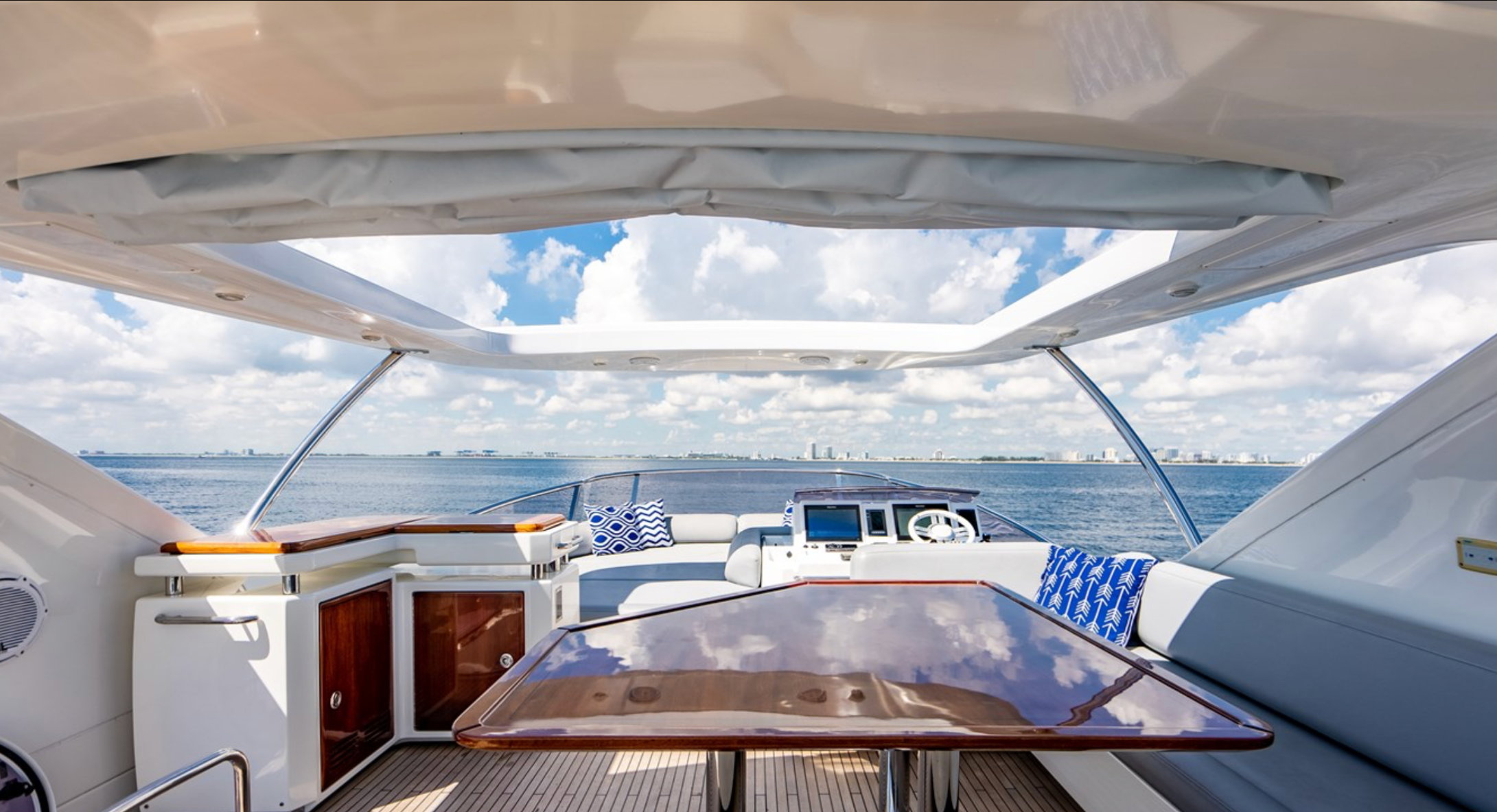 Azimut 70 Flybridge