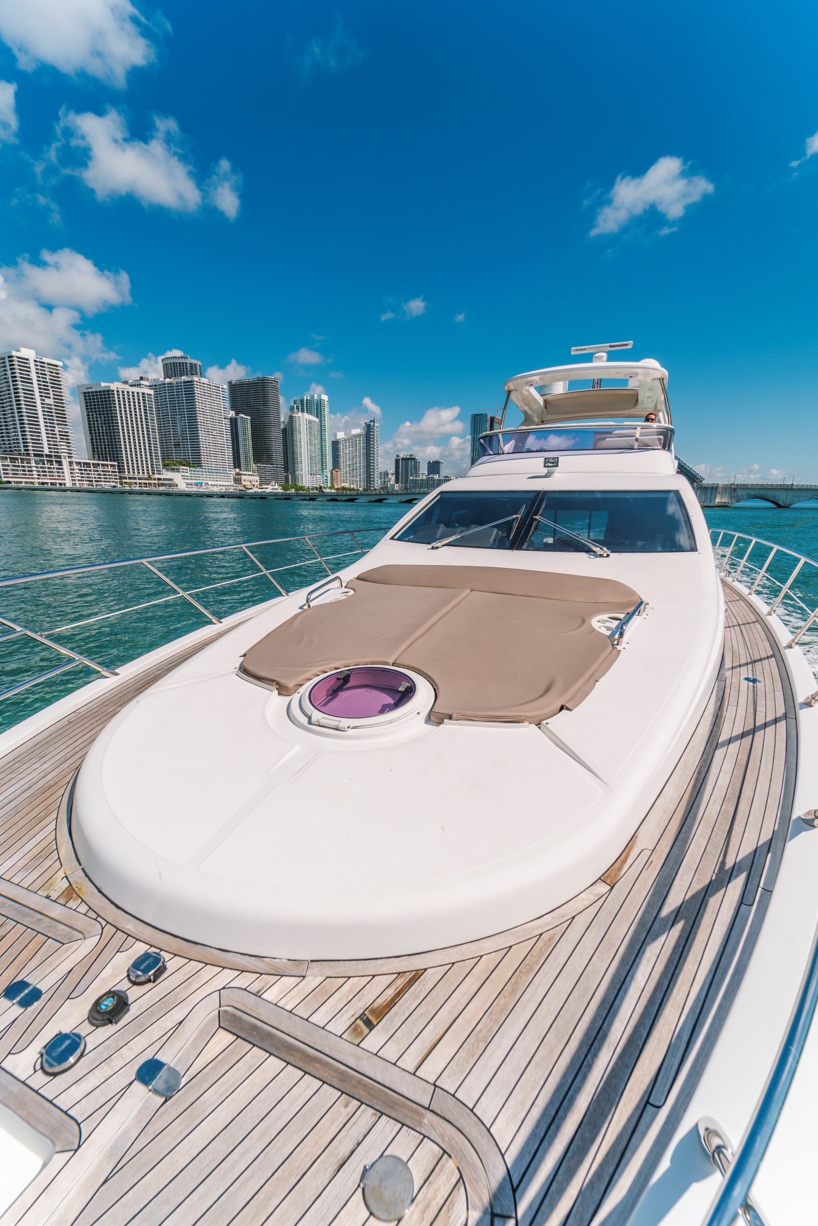 66 ft Azimut Premium