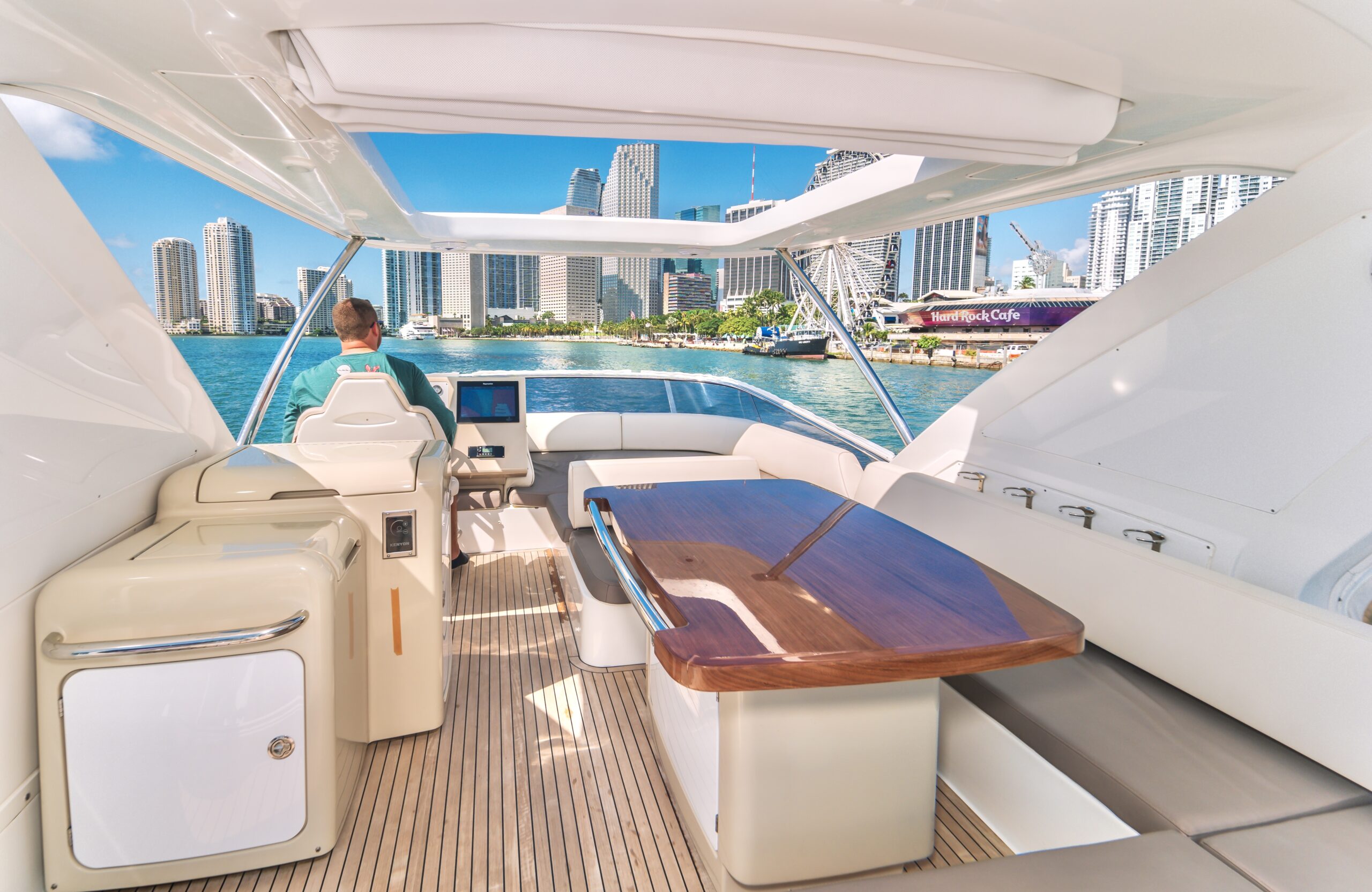 66 ft Azimut Premium