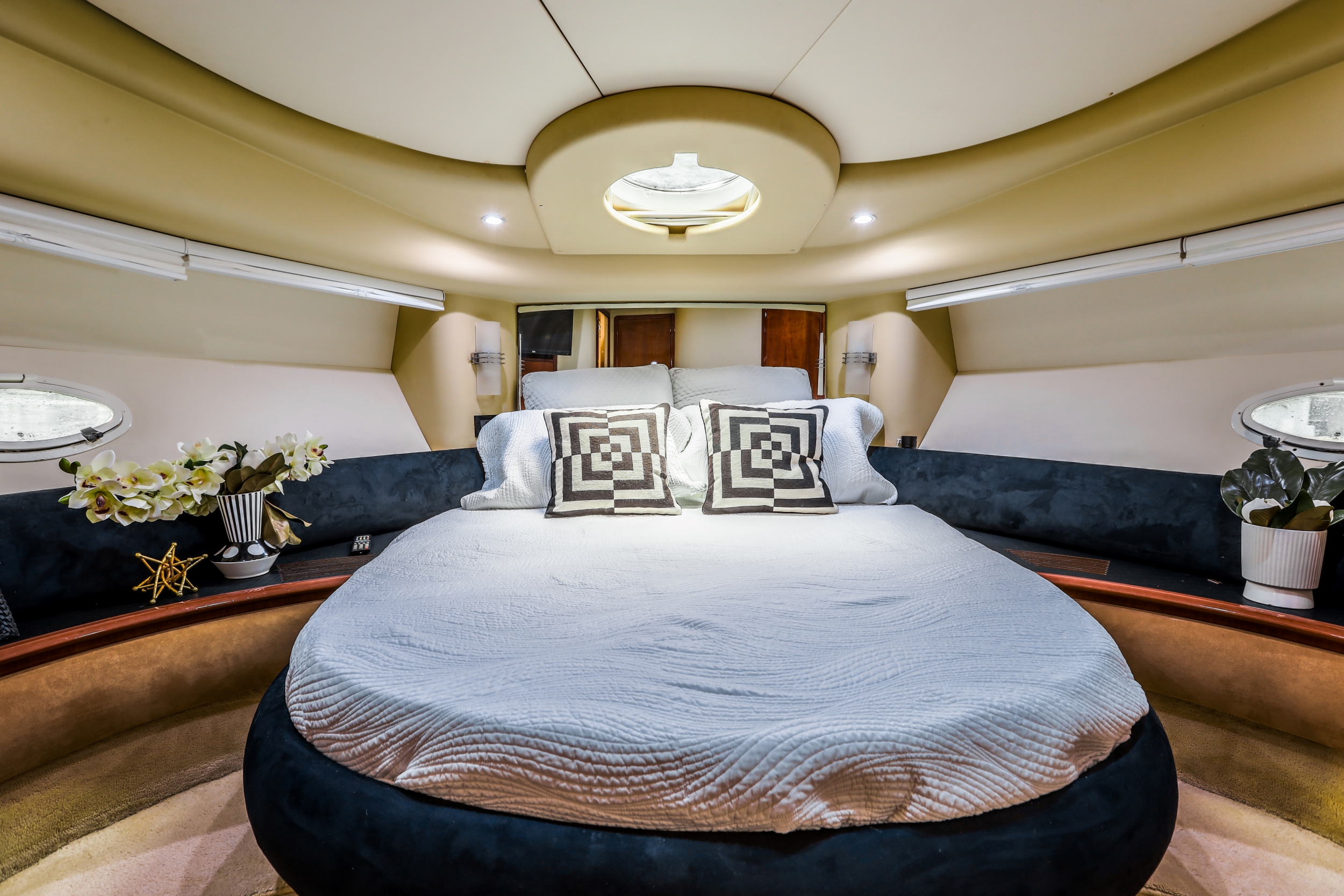 45 ft Azimut