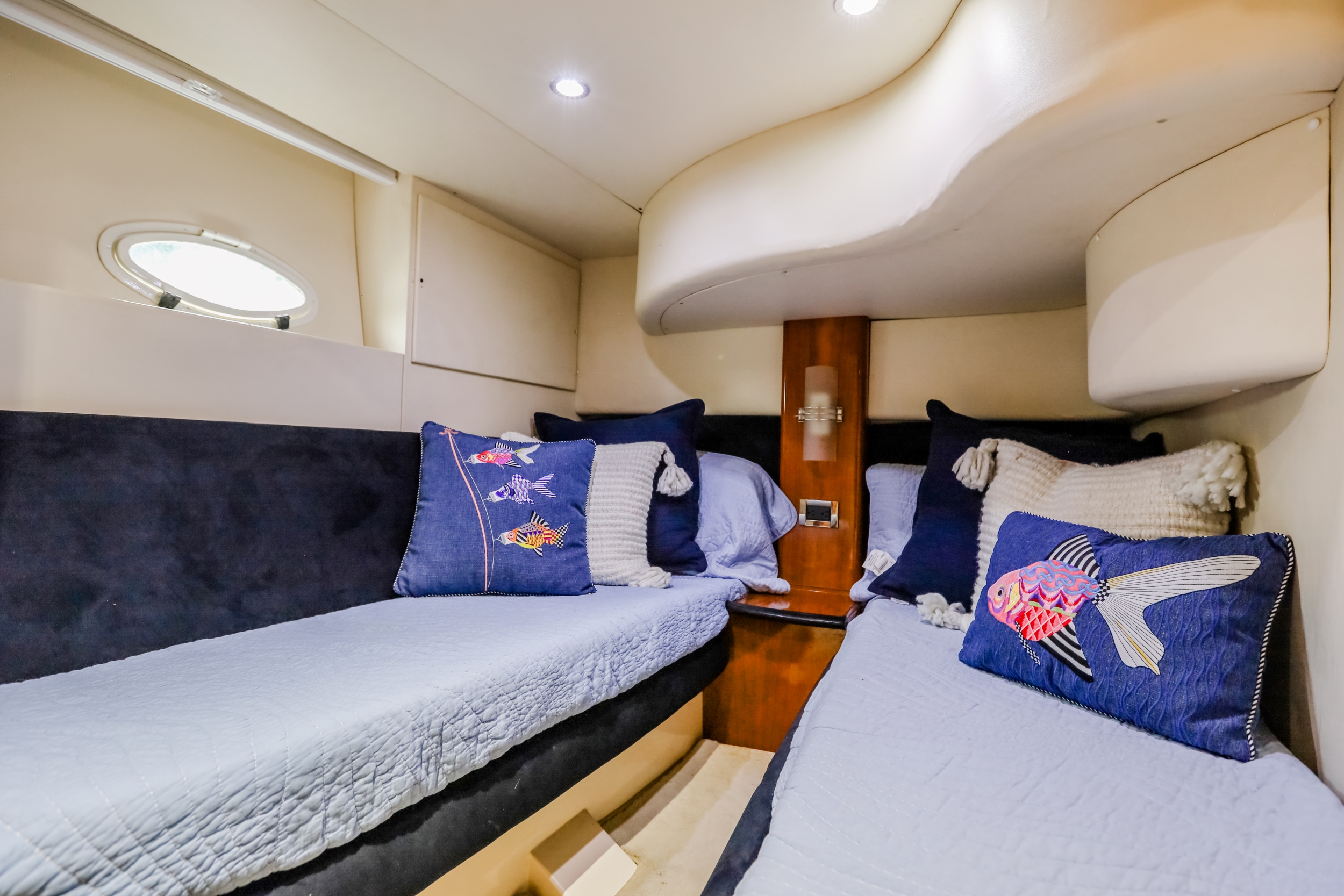 45 ft Azimut