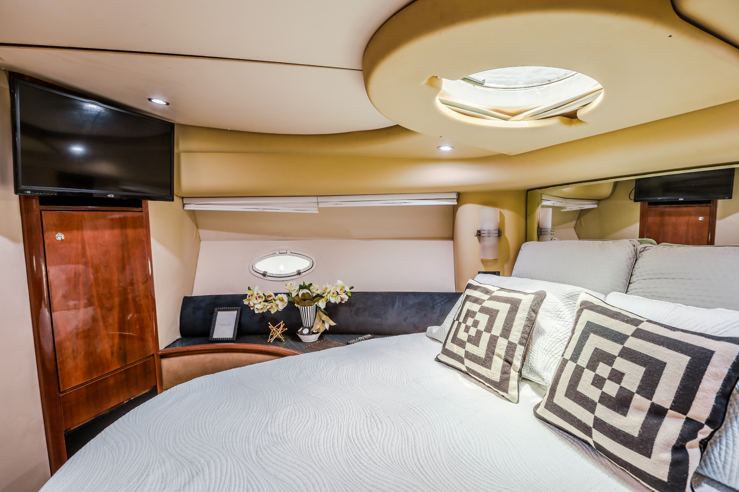 45 ft Azimut