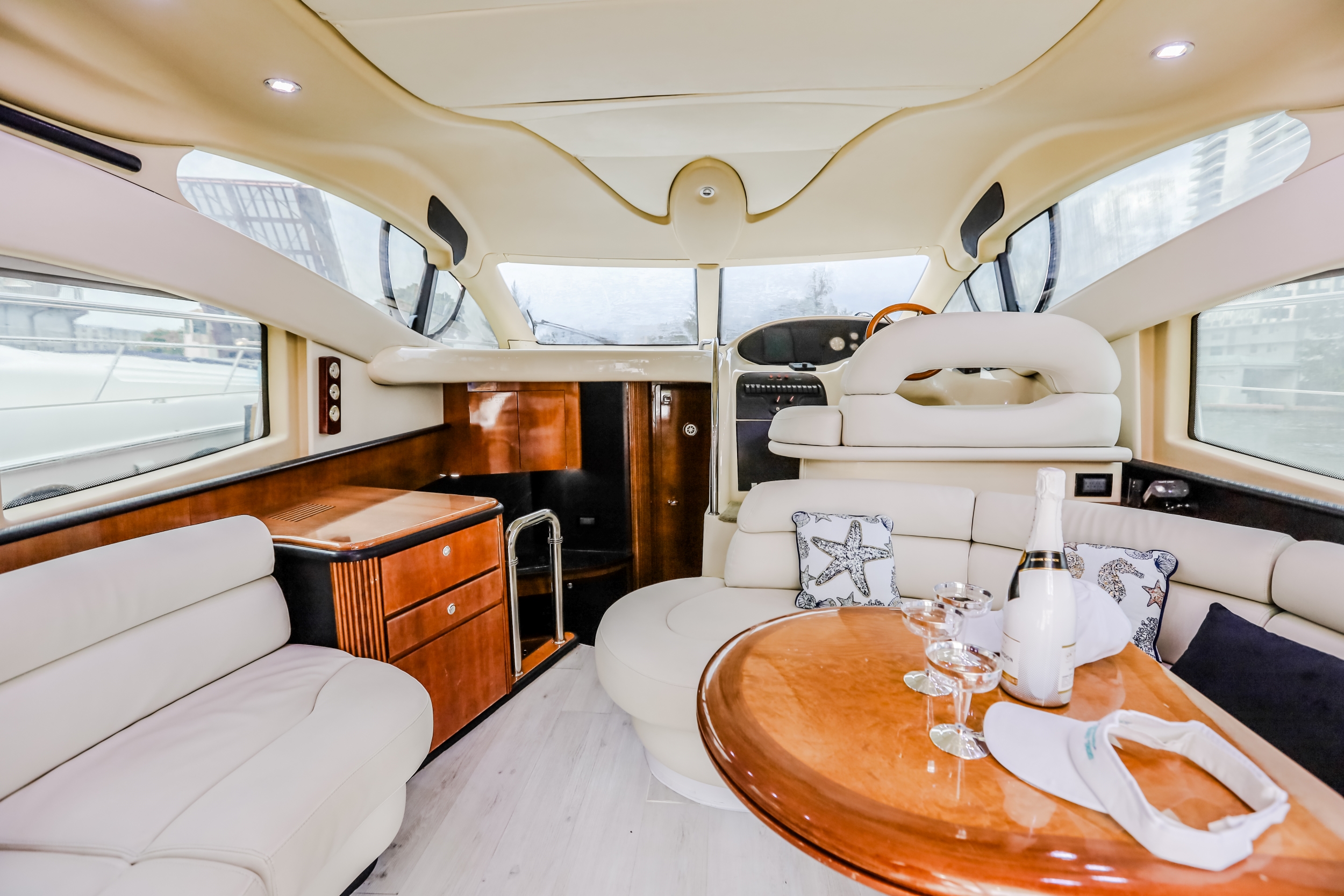 45 ft Azimut