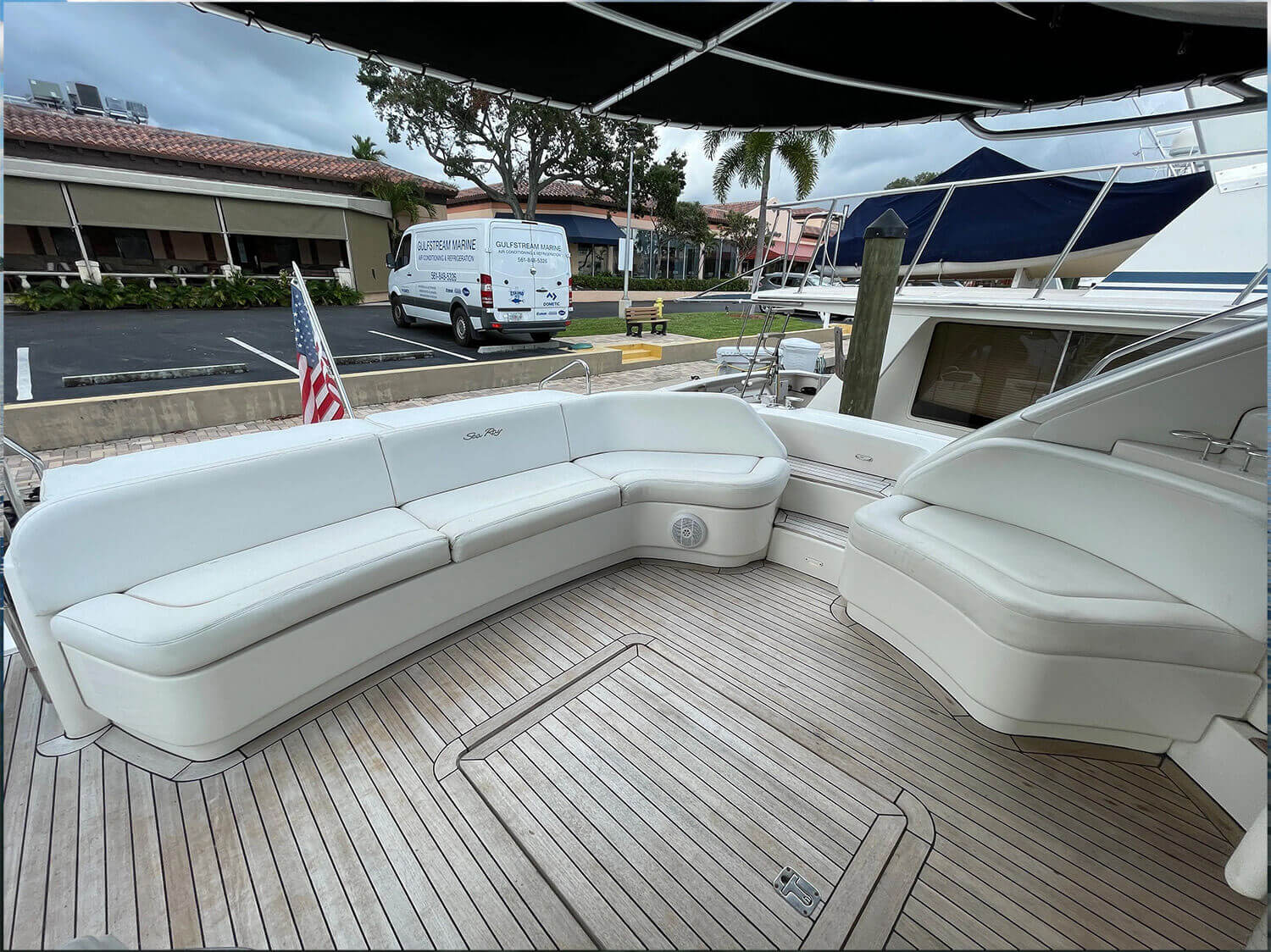 55 ft  Sea Ray