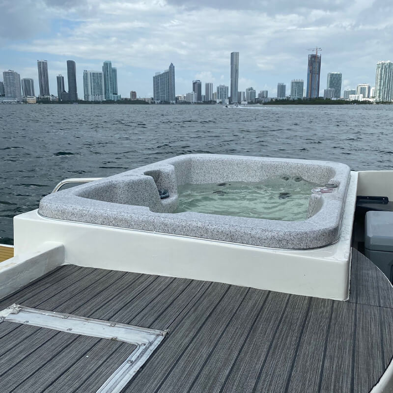 70 ft Searay